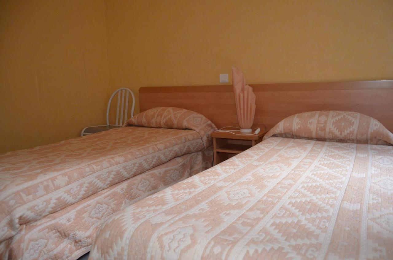 Hotel Montfort Лурд Екстер'єр фото