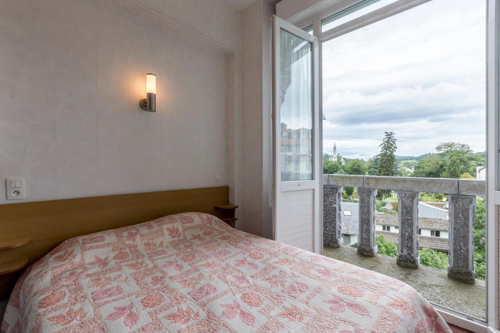 Hotel Montfort Лурд Екстер'єр фото
