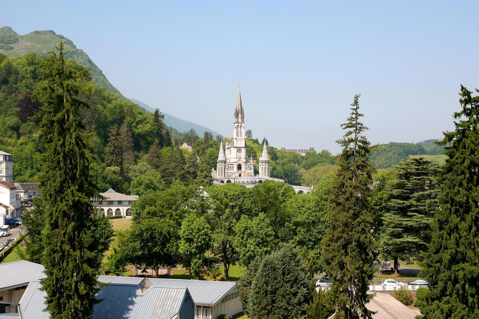 Hotel Montfort Лурд Екстер'єр фото